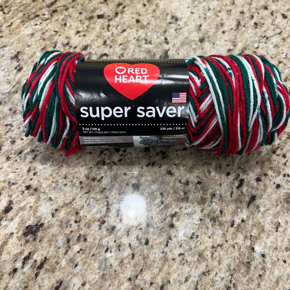 Red Heart Super Saver Mistletoe Yarn 5oz Medium 4 Acrylic Red Green White E300